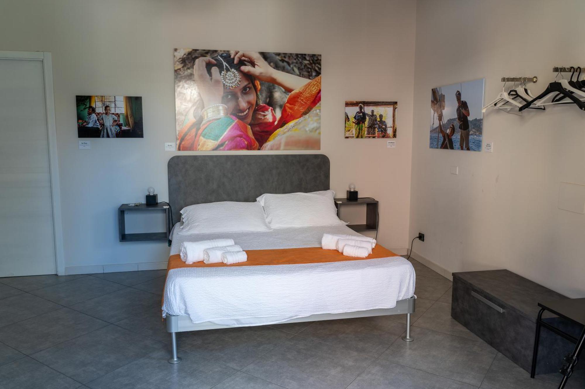 Click Art & Room Trabia Bagian luar foto